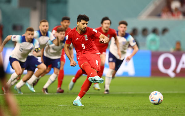 可圈可点！新疆外援纳托尔12中7贡献20分5篮板2助攻