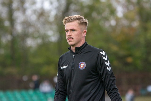 迷表现不禁 迷表现不禁